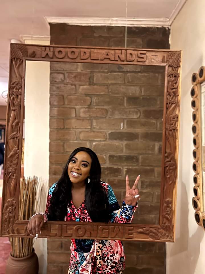 The Week just ended but it feels like we just began 🙌🏾
Happy 1st Friday 
🎉