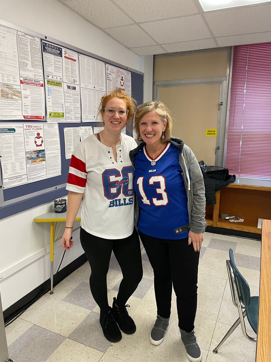 Reading Specialists supporting Damar Hamlin day <a href="/GreeceCentral/">Greece Central</a>. <a href="/PettiferSuz/">Suzanne Pettifer</a> <a href="/BuffaloBills/">Buffalo Bills</a> <a href="/HamlinIsland/">𝐃𝐚𝐦𝐚𝐫 𝐇𝐚𝐦𝐥𝐢𝐧</a> <a href="/ShaneRicci2/">余 姚</a>