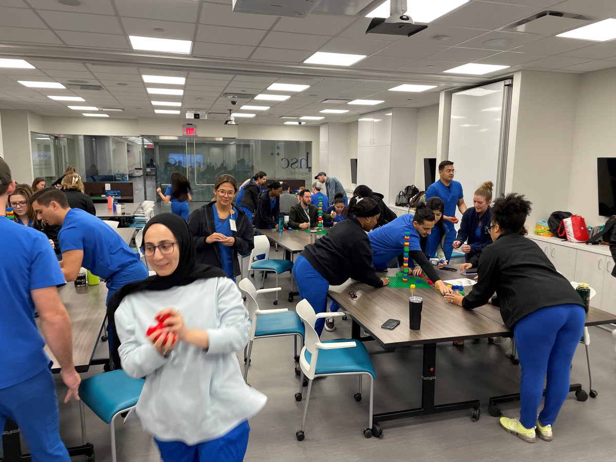 UNTHEALTH_IPE's tweet image. It's the PA program's turn with TeamSTEPPS. Reinforcing these strategies and tools help our learners make the transition from educational to clinical learning teams. Y'all, they make fantastic teammates! #hscatfortworth #ipe #teamstepps #interprofessional #collaborativepractice