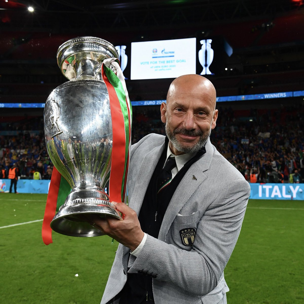 PresidenteNIOC's tweet photo. Ciao Gianluca, you will forever be remembered 💙 https://t.co/kHkyzxWMsZ