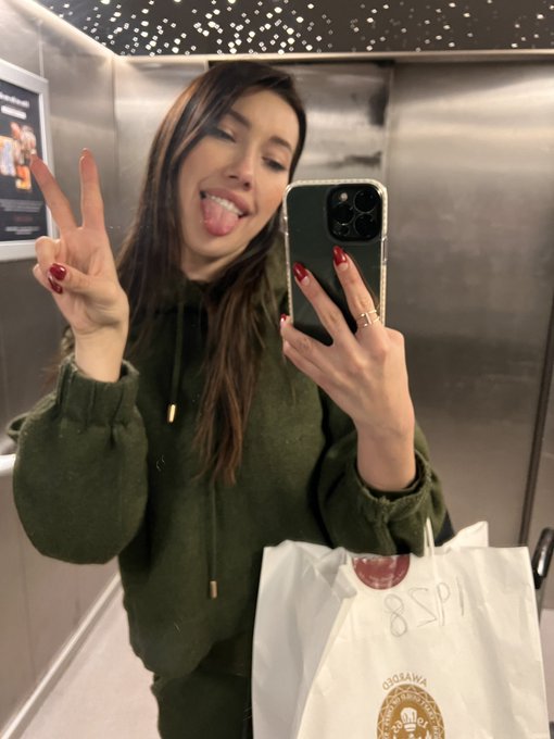 Thanks for a great day 💋 https://t.co/OUttA8Sq1a