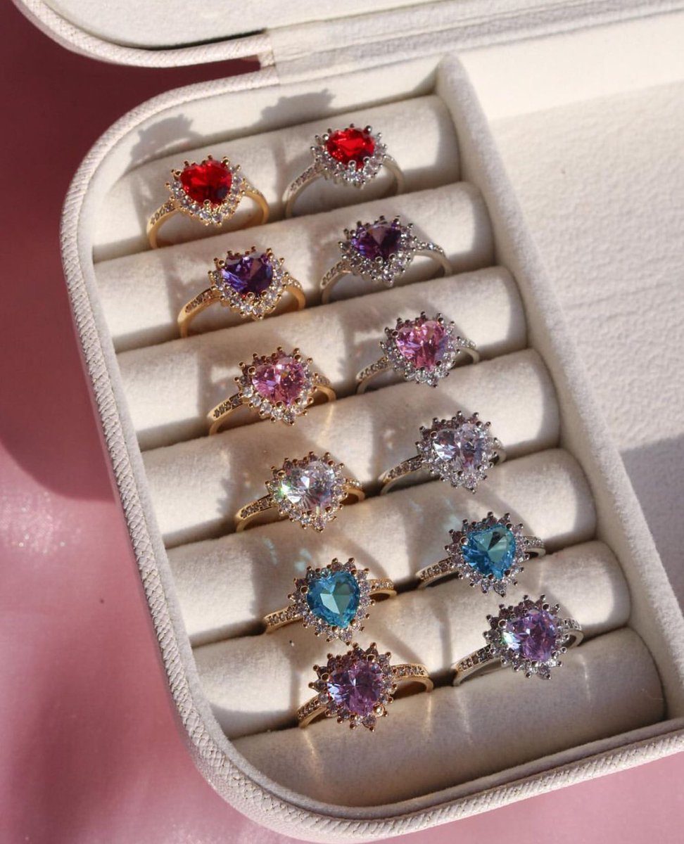 Reorahco's tweet image. Princess Promise Ring 😍🥰💜❤️#princessring #promisering #heartring #promiseheartring #princessheartring