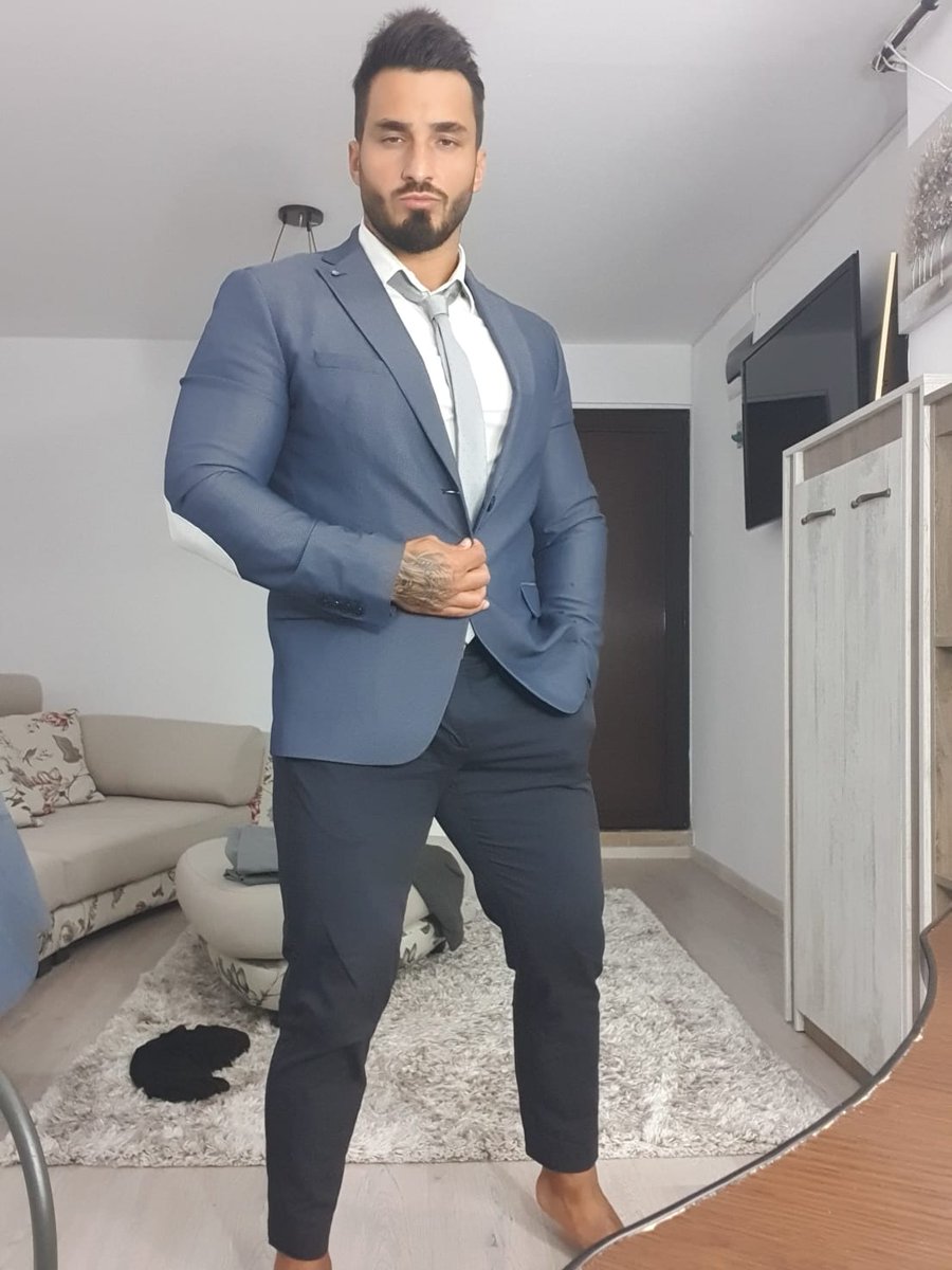 CamGuys_Social's tweet photo. Can't wait for you, I literally can't 😇

👉👉👉 https://t.co/OJv40bHycu

#sexy #hunk #stud #muscle #camboy #man #hardon https://t.co/hqgl8MLaOm