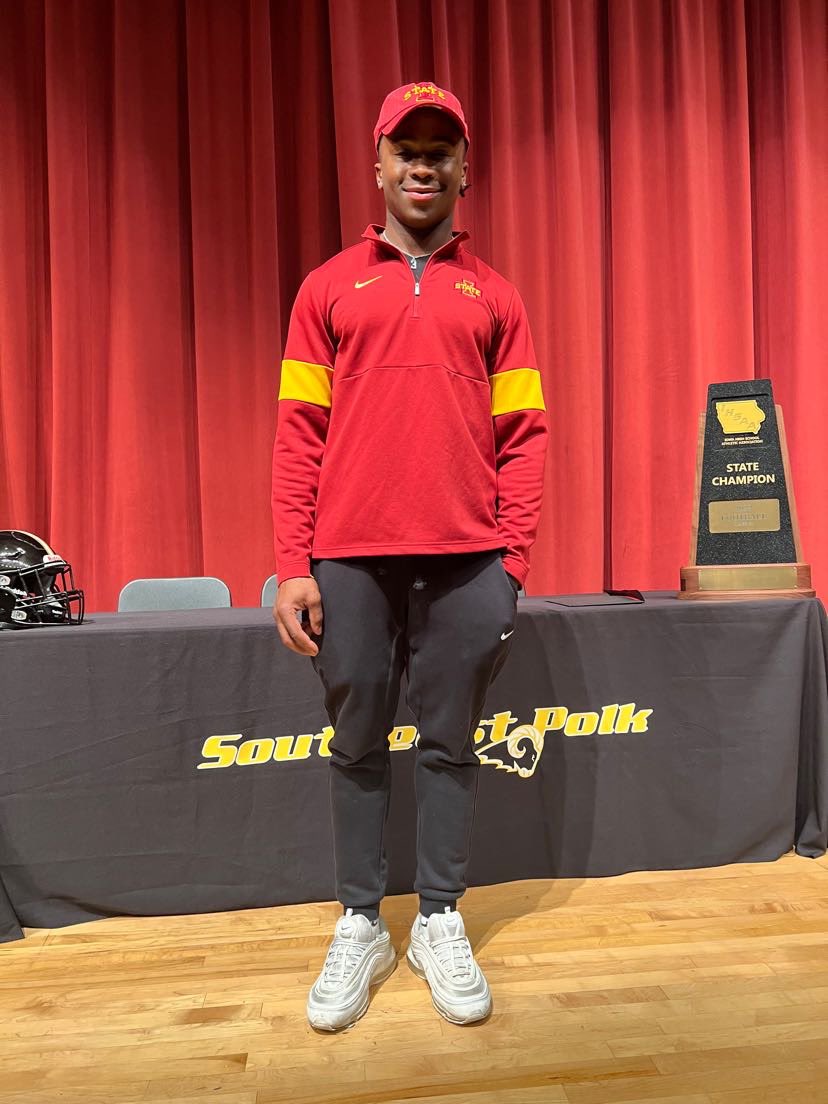 AB3_sama's tweet image. Blessed to say that I’ve been announced Gatorade player of the year. Big thanks to my brother and coaches who helped me!!!