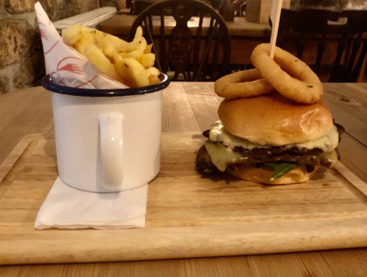 nicowilduk's tweet photo. A big thank you to Derek at The Crown Inn, Goldsithney, for his generous hospitality 🙏❤️
#crowninngoldsithney  #cornwall #hospitality @tommys https://t.co/8R2vfK5PH4
