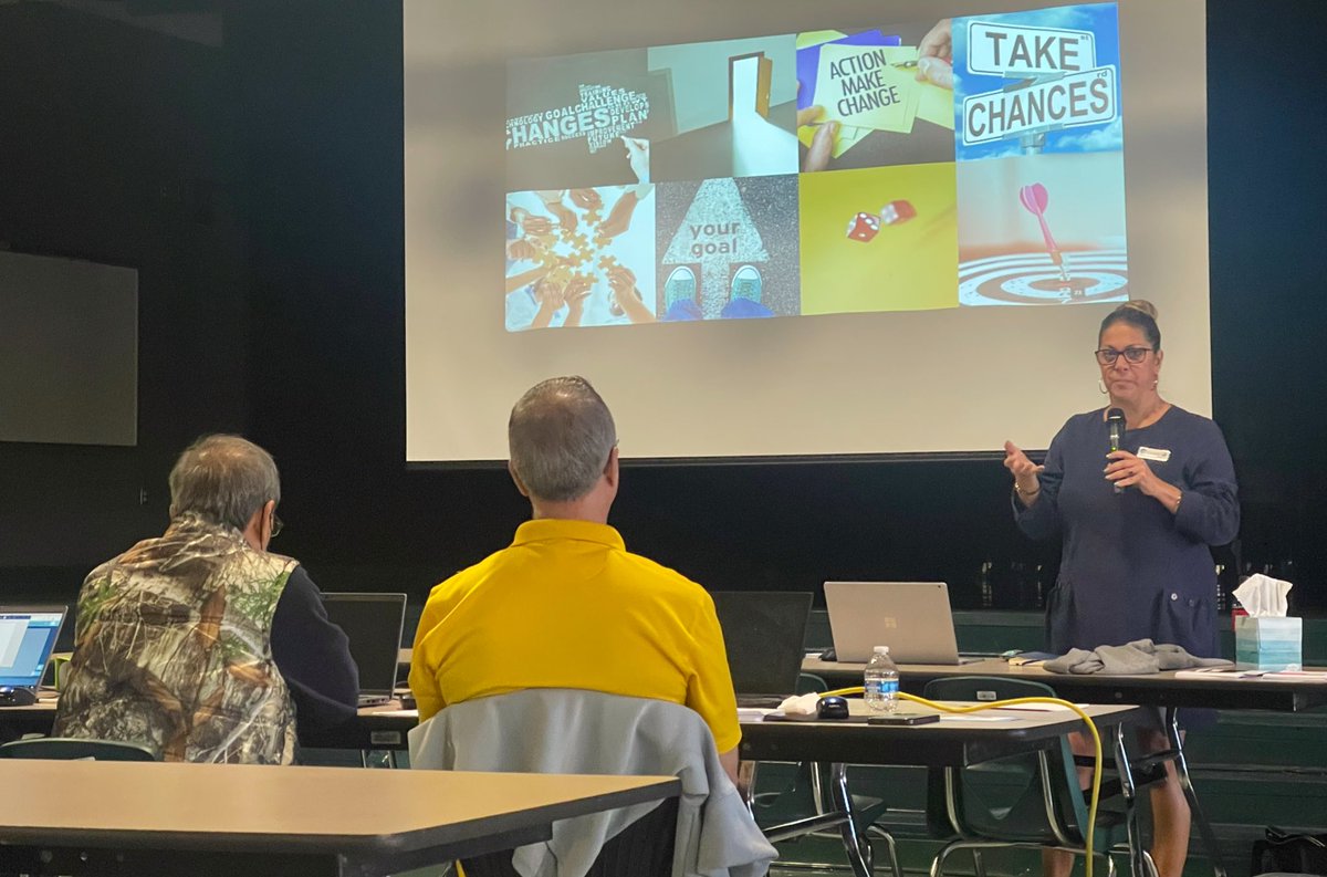 LasPalmasEISD's tweet image. Our Bobcat teachers spent Thursday and Friday doing an amazing job learning and planning. They can’t wait to welcome back our leaders! #LPEPawsUp #LPLS4Girls #IB #PYP