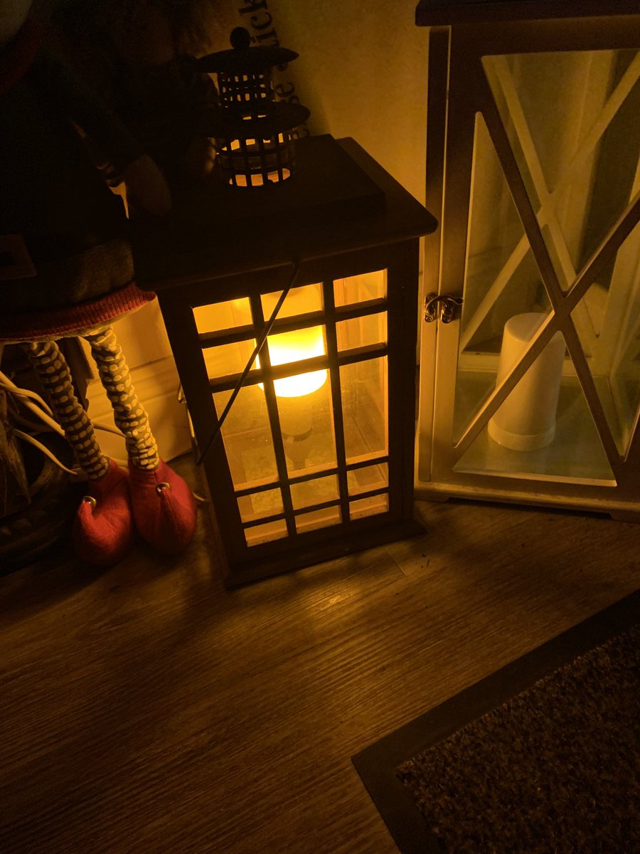 Mark Young tweet media