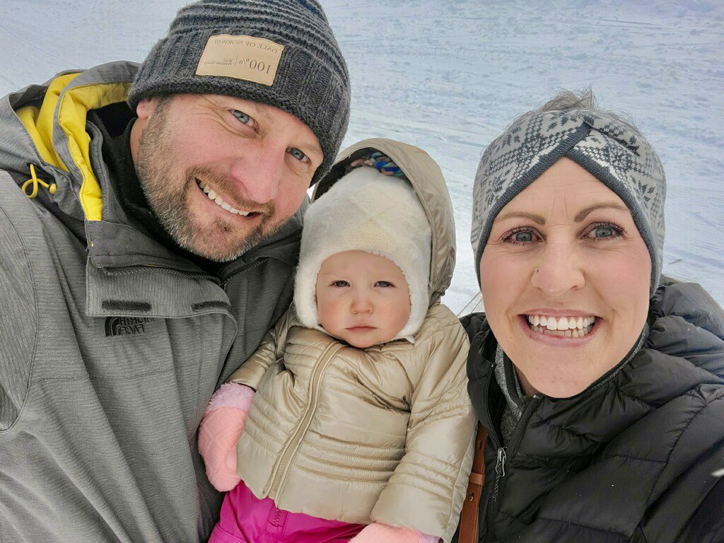 JJGill7's tweet photo. @MattRenoux Daughter, son-in-law and granddaughter #Powdered themselves at #SugarLifts in Copper this week enjoying PRIM😲conditions!  👍🏼⛷ https://t.co/ylxbkYzFoo