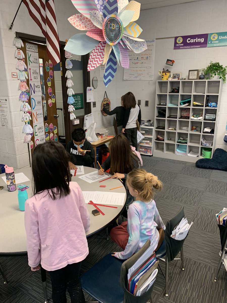 Mrs_Stevens2's tweet photo. Ss complete Mission: Measurement, the task to reinforce the skills needed to use a ruler @TroyUnion https://t.co/UdCUaE6BZ4
