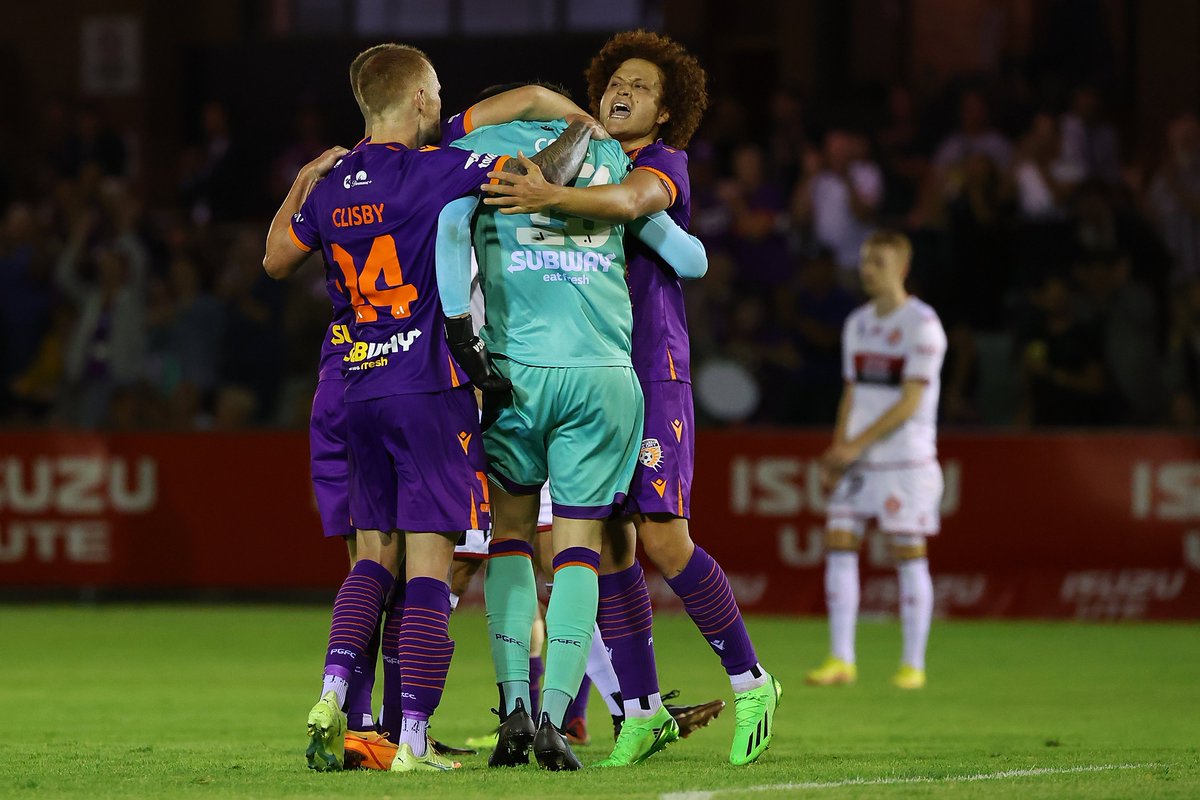 Match Wrap... All the details from a well-deserved home win over high-flying Western Sydney Wanderers, including video highlights and reaction: bit.ly/3ZeyGB0 Many thanks to all our Members and fans who attended! 👏👏💜 @aleaguemen #ONEGlory