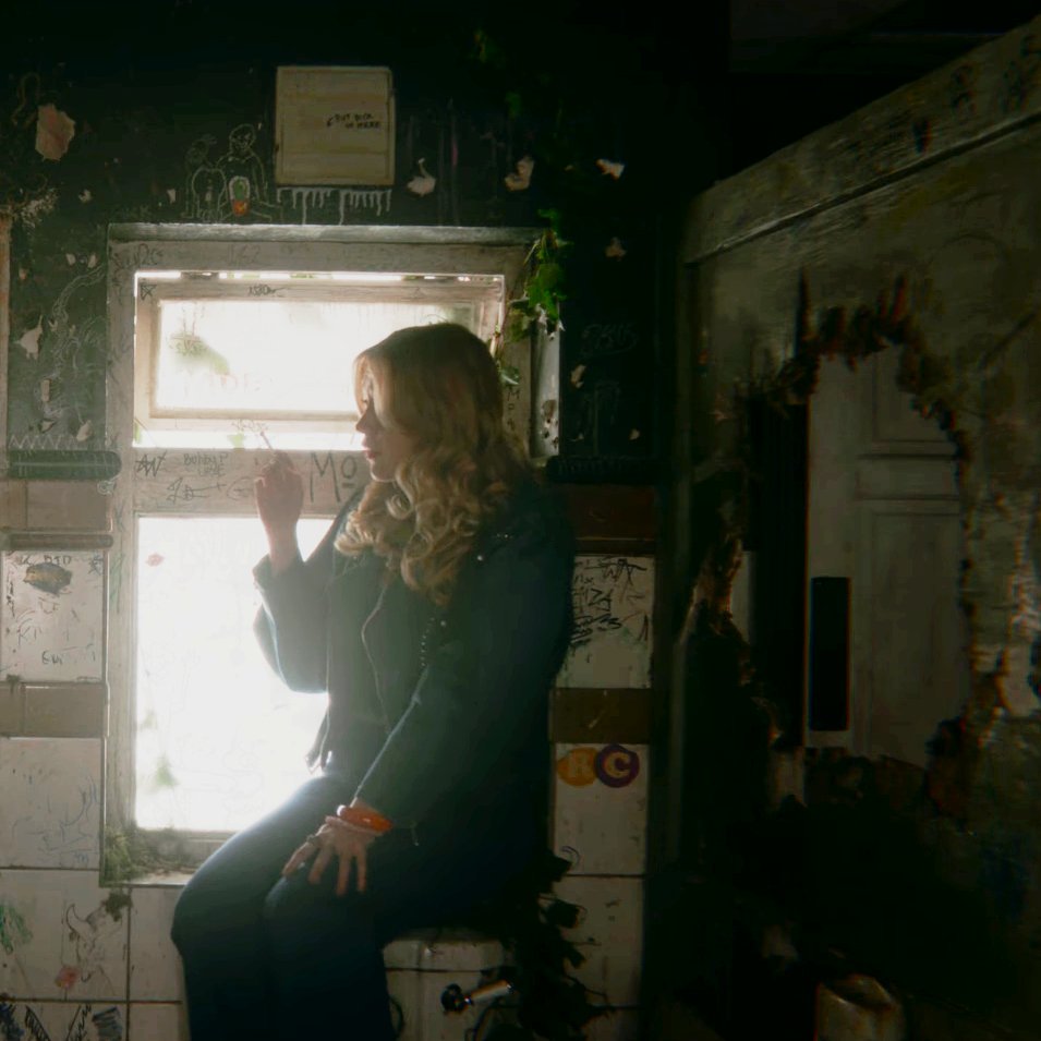 𝙅𝙐𝙇𝙀𝙎. tweet media