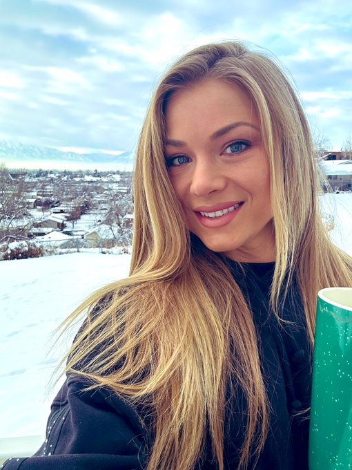 Morning sexy 😘 https://t.co/kJ3j8KpHEP https://t.co/Z8QhVRFcl7<a href="/tag/superbowl"class="tags"><span>#superbowl</span></a><a href="/tag/superbowlhalftimeshow"class="tags"><span>#superbowlhalftimeshow</span></a>