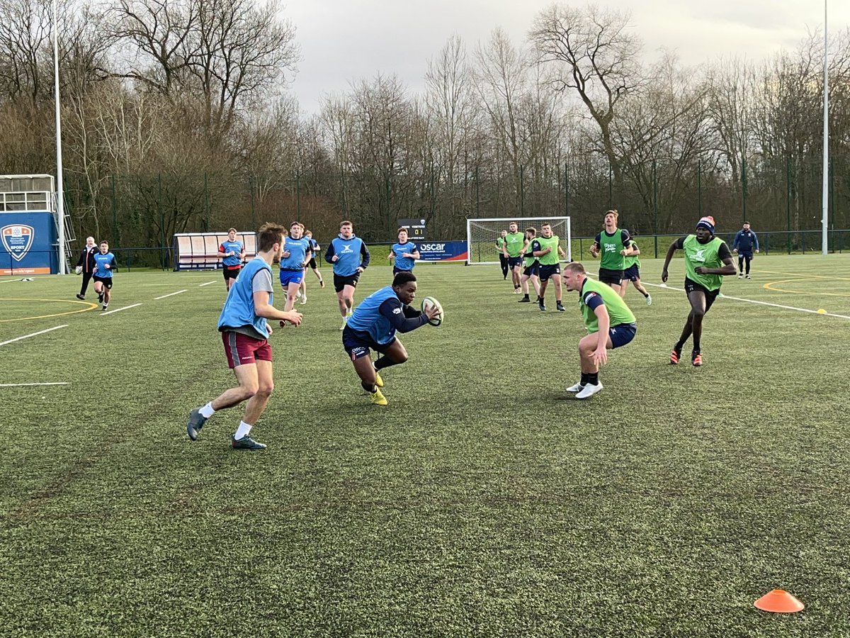 First training session of 2023 for the 1’s today, dusting off the Christmas cobwebs with some fitness drills, led by @sergidius, and open play! #MMURugby #BlOrange