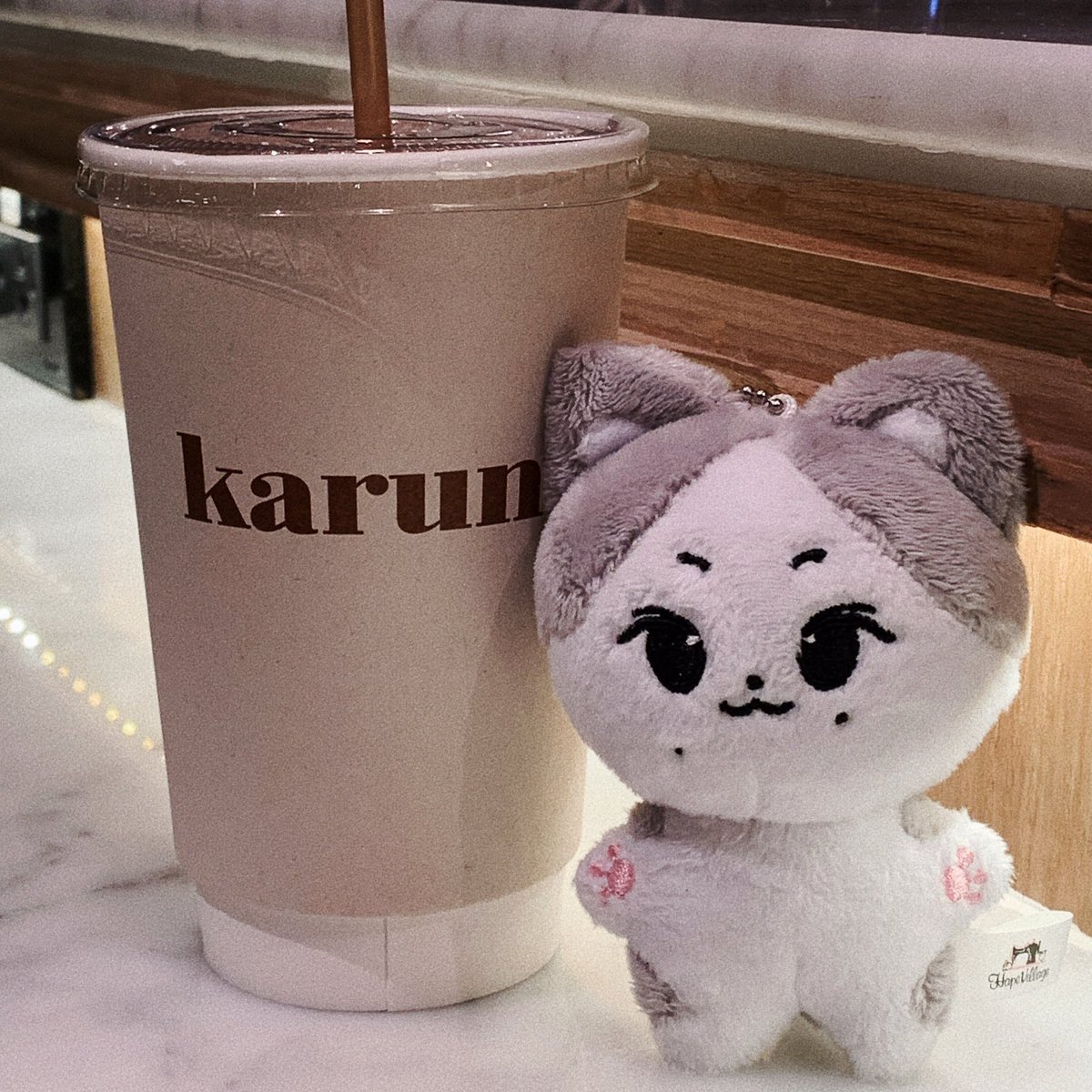 밥이랑 밀크티 😋