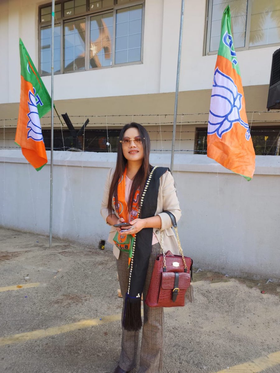 Awan Konyak🇮🇳 tweet media