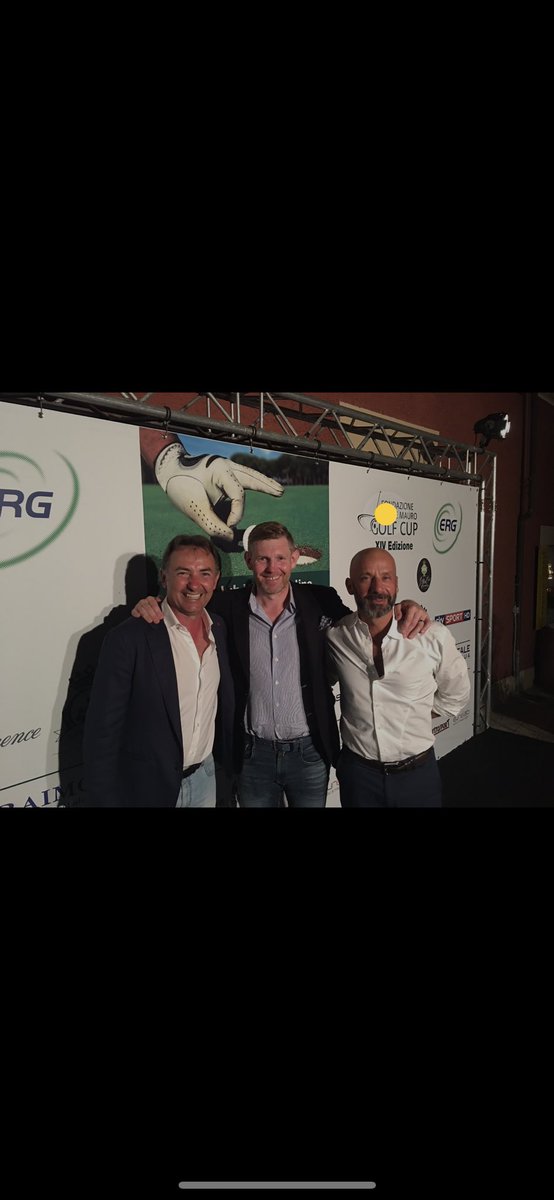 So sad to hear the news that Luca Vialli has passed away an amazing footballer and family man done so much to raise money for ALS <a href="/FVM_Official/">FVM</a> RIP my friend 💚🙏🏻