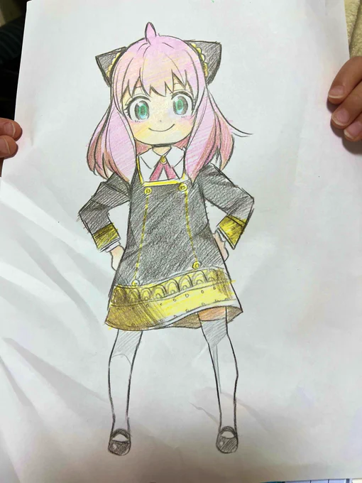 落ち込んでたら娘に「アーニャ描いて」って言われた 