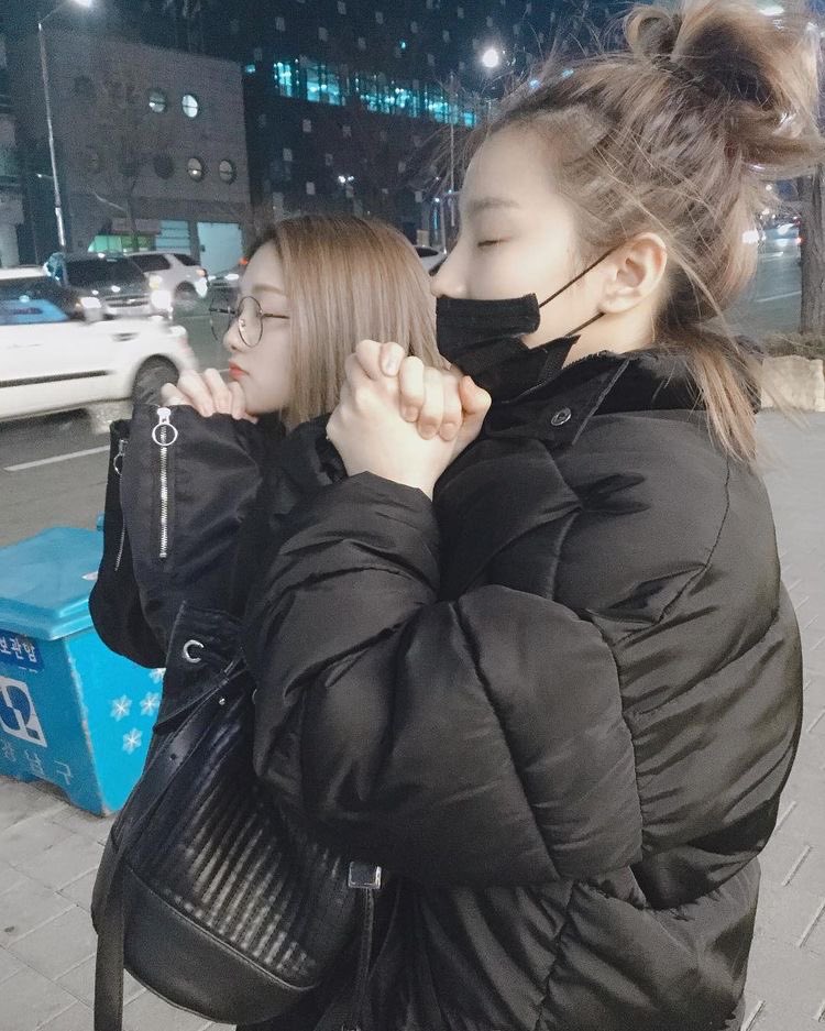 SEOTONlN's tweet photo. happy romsae day ♡

#HAPPYSAEROMDAY 
#우리의_빛나는_리더_새롬 https://t.co/HDvCq3y7Wt
