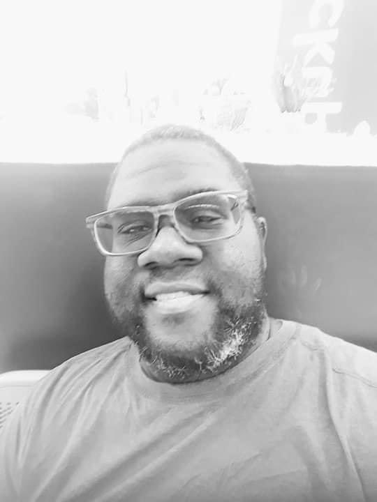 LoEP_THE_LEAGUE's tweet photo. The LEAGUE is saddened with the heavy loss of our brother LeArthur (aka @ValorMusicLLC). 

Get your rest, King Arthur. 🪦 #LoEP will carry the crown for you from here on out. 

GOD SAVE THE KING 🤴🏿 https://t.co/k4QGQyx6MI
