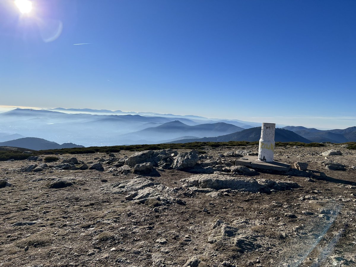 peska007oficial's tweet image. Me he portado muy bien Melchor!!!! Te doy las gracias a 2.300 metros 😉😁😂#DiaDeReyes2023 #boladelmundo #madrid