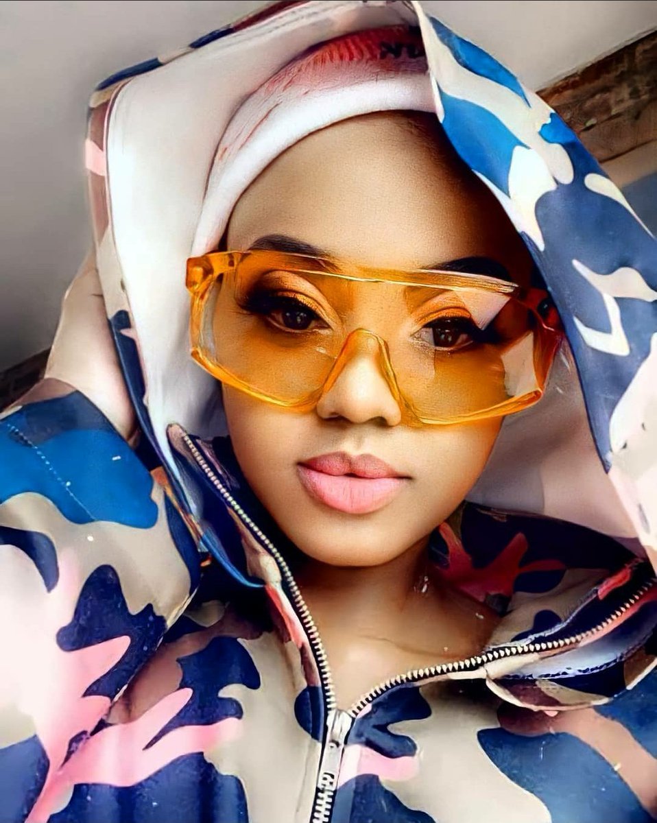 MrSmegOfficial's tweet photo. Babes Wodumo is Beautiful 💜 🤍💜 https://t.co/W2ms5fsgg7