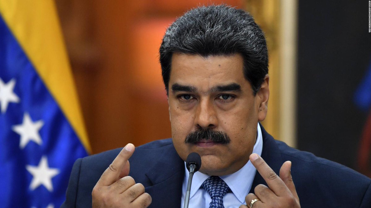#ULTIMAHORA | El presidente Nicolás Maduro anunció a través de su red social Twitter el nombramiento oficial del nuevo presidente de PDVSA Pedro Rafael Tellechea y a su vez agradeció a su antecesor, Asdrúbal Chávez, por su labor.