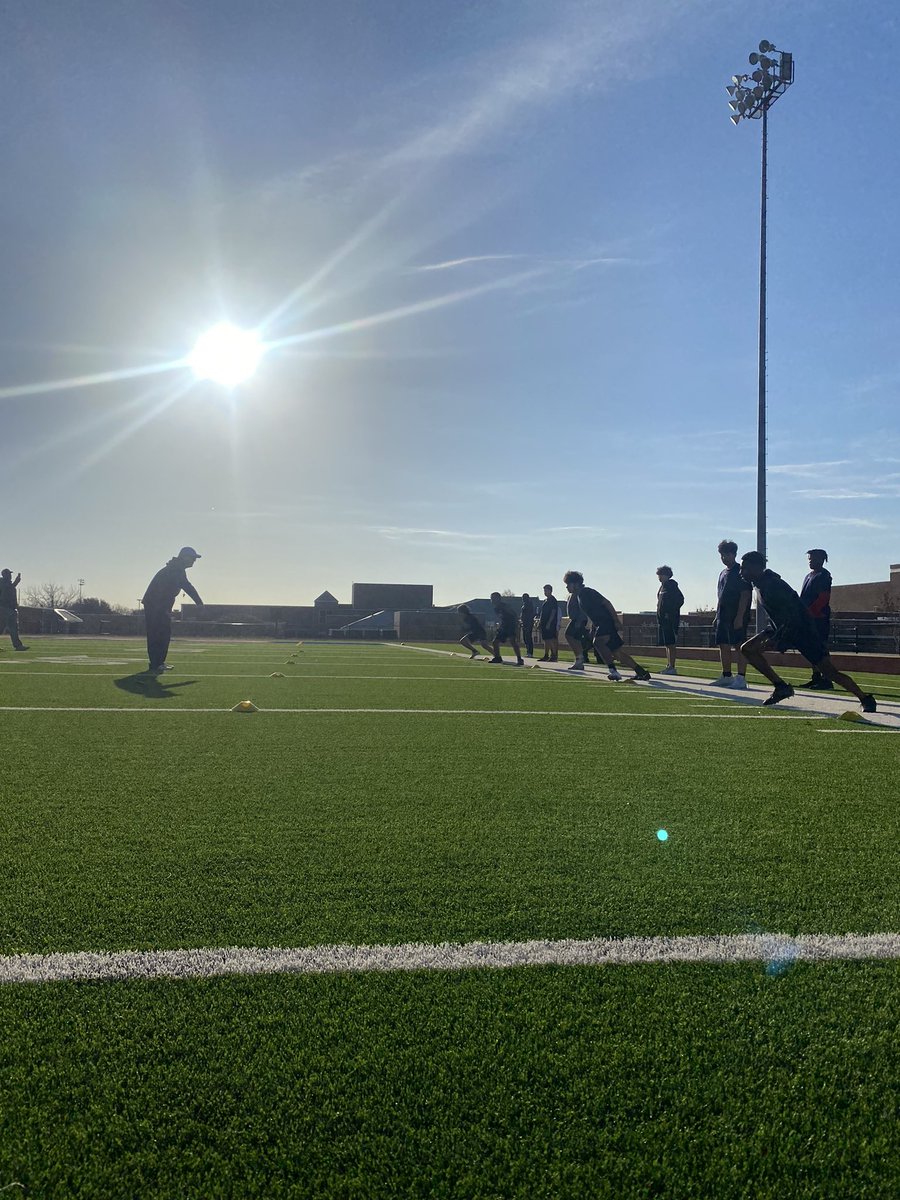 CoachRRyan's tweet image. What a great day to be a Ryan Raider! These young men were #grinding today. #work #offszn #ryanraiders #speedkills