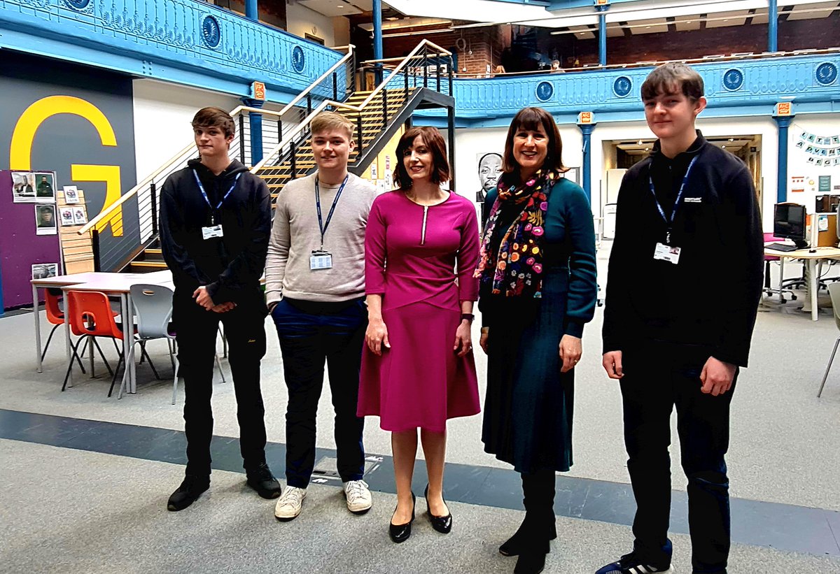 Leeds City College tweet media