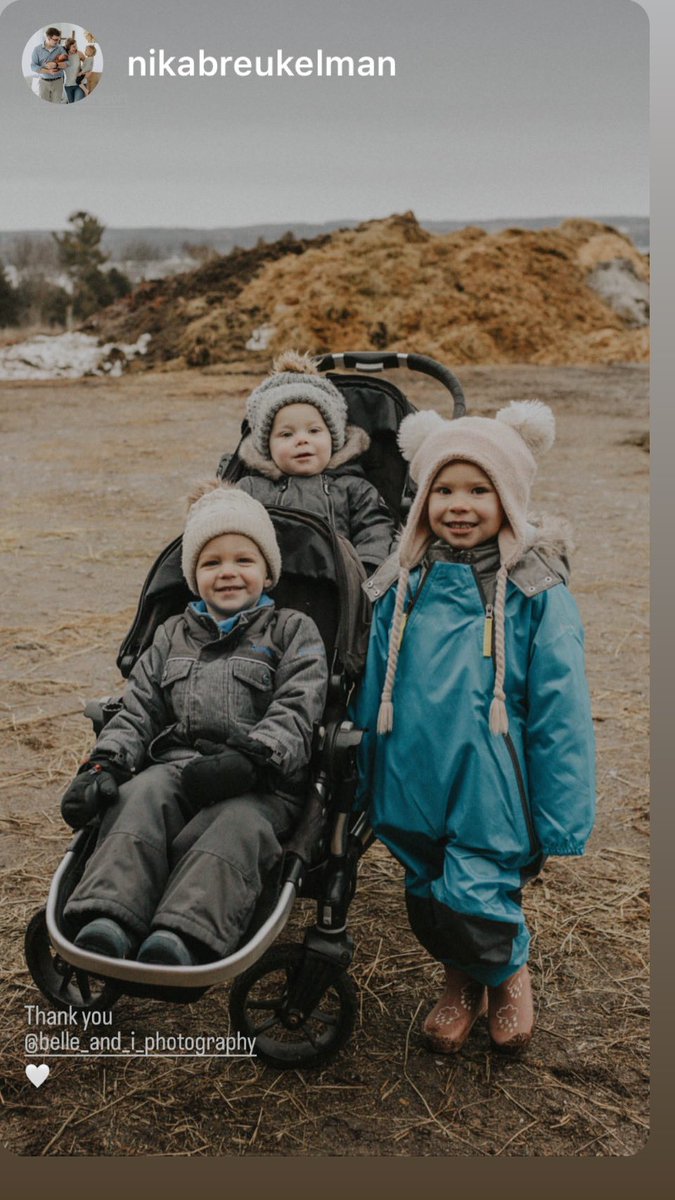 ElmhirstsResort's tweet image. Our horses love a visit -
Pretty sweet photos shared by guest @nikabreukelman 
#elmhirstplay #farmlife #goresorting #ontariotravel #thekawarthas