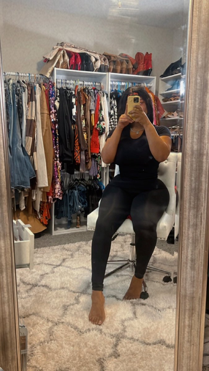 shakera_alexis's tweet photo. Nun thick…. https://t.co/37x25reT6p