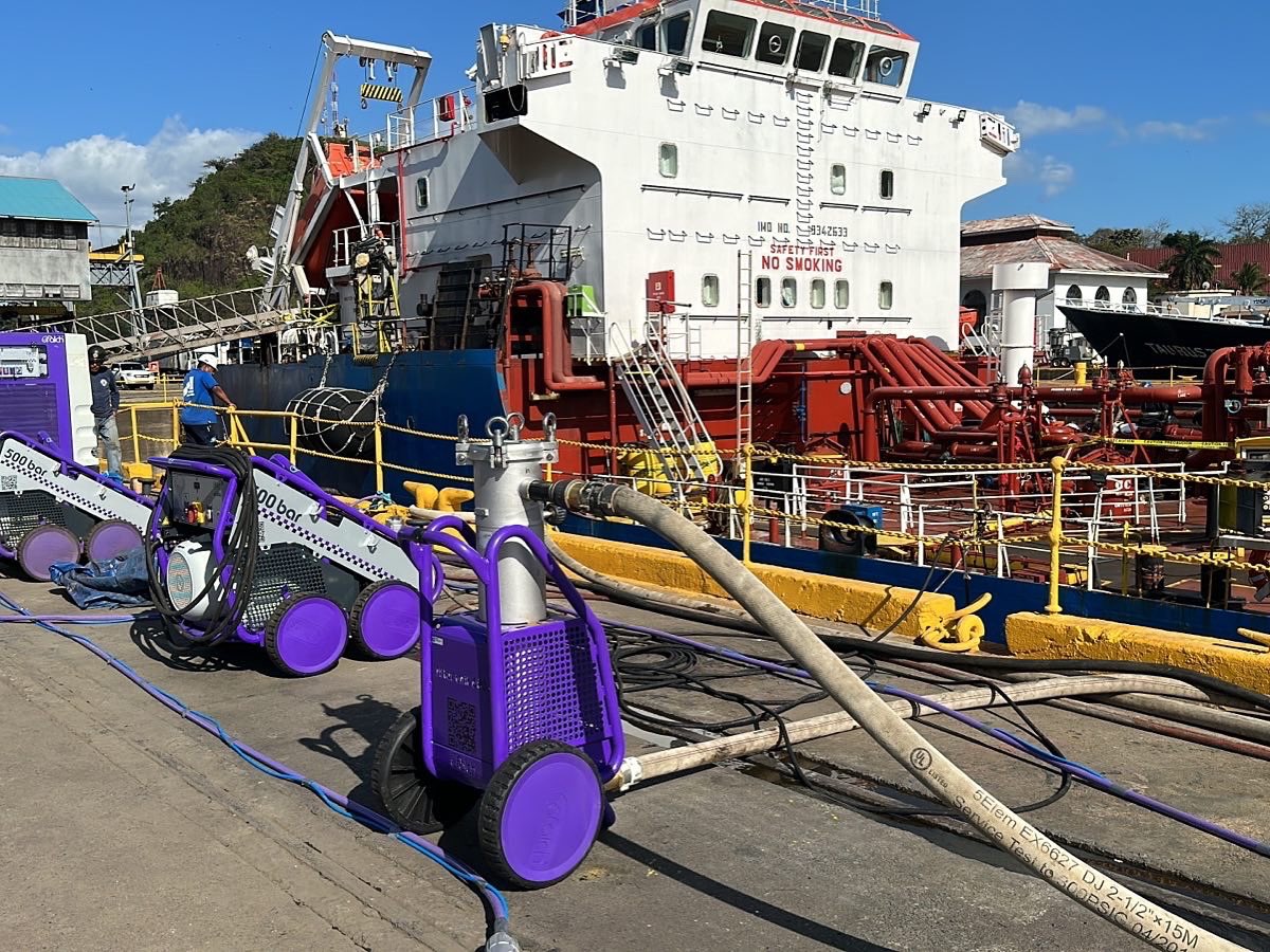 MarineMetalCo's tweet photo. Acción! #mmc #hydrojetting #astibal https://t.co/WgoR5cPCtq