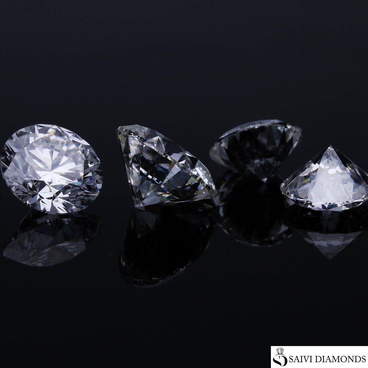 SAIVIDIAMONDS's tweet image. Having gone through the same process, lab grown diamonds also have the same characteristics as natural diamonds, DM us to place your order.

WhatsApp: +971508054122

saividiamonds.com

#labgrown #labdiamond #labcreateddiamond #jewelry #diamond #labgrowndiamond