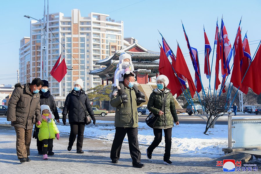 memes_communist's tweet photo. Terrific North Korean Dictatorship https://t.co/Evv9taYLxD