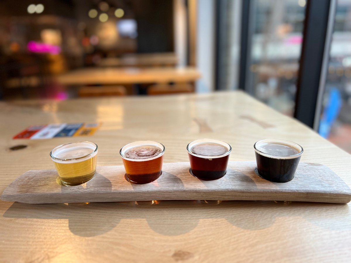 SunKingBrewing's tweet image. It's the Great Dine Out is back! 

Sun King Fishers &amp;amp; Carmel along w/ 50+ other bars, restaurants, &amp;amp; bakeries are offering killer deals for the entire month. 

Head to @VisitHamiltonCo &amp;amp; download your digital passport - bit.ly/3WUxhxS

#VisitHC #sunkingbrewery