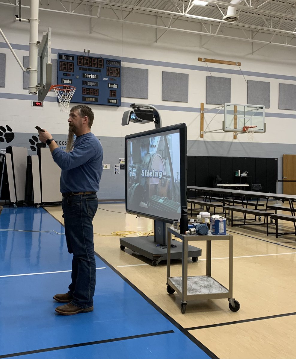 CrystalCoMandi's tweet photo. We made it to Cooperstown today for multiple presentations with 7th graders up to seniors! Go Cougars! @CrystalSugarCo #crystalcareers #manufacturing https://t.co/8rU7dT8od1