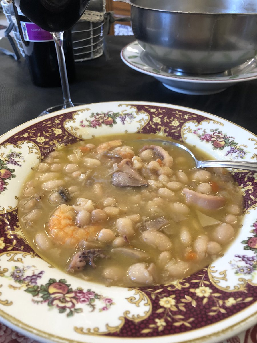 El que desayuna tarde,come tarde… @mesondeborlena #alubiasconcosas #comerrico