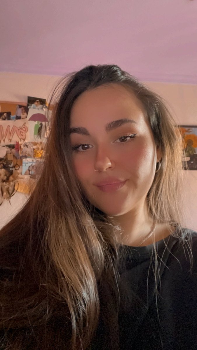 😽