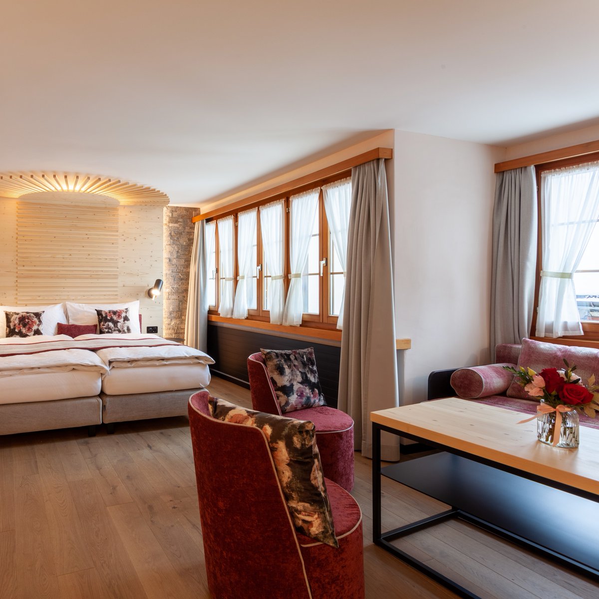SwissQuality's tweet photo. The renovated Hotel Sonne #Andermatt lies in the heart of the Village &amp; the Swiss Alps. The Sonne is an ideal place for the nature lovers seeking relaxation &amp; exceptional moments in the Alps in winter as well as in summer. 
#SwissQualityHotels  #switzerland  #hotels #alps https://t.co/0KiiJrJBcj