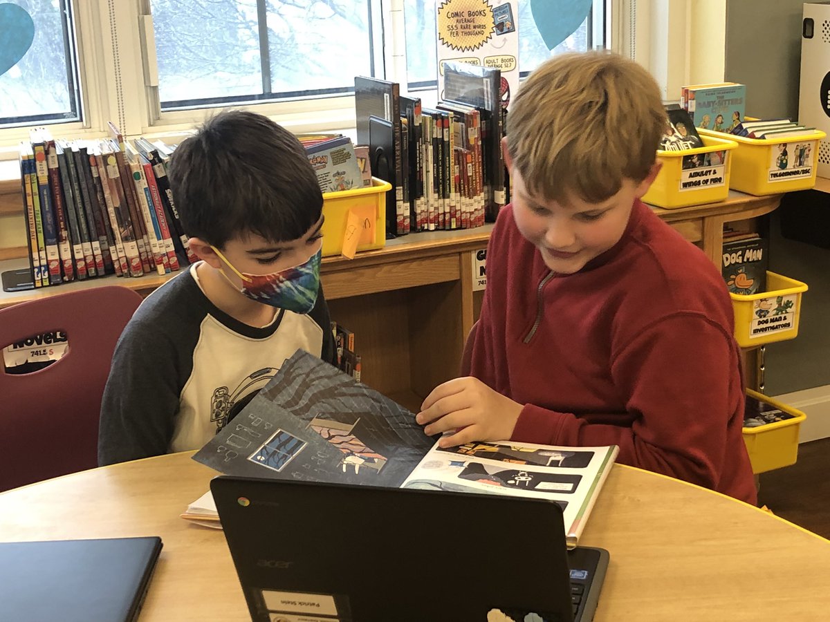 msmancuso5's tweet photo. Reading and voting on our favorite potential Caldecott winners for the 2023 year in library! https://t.co/siifn0N3A4