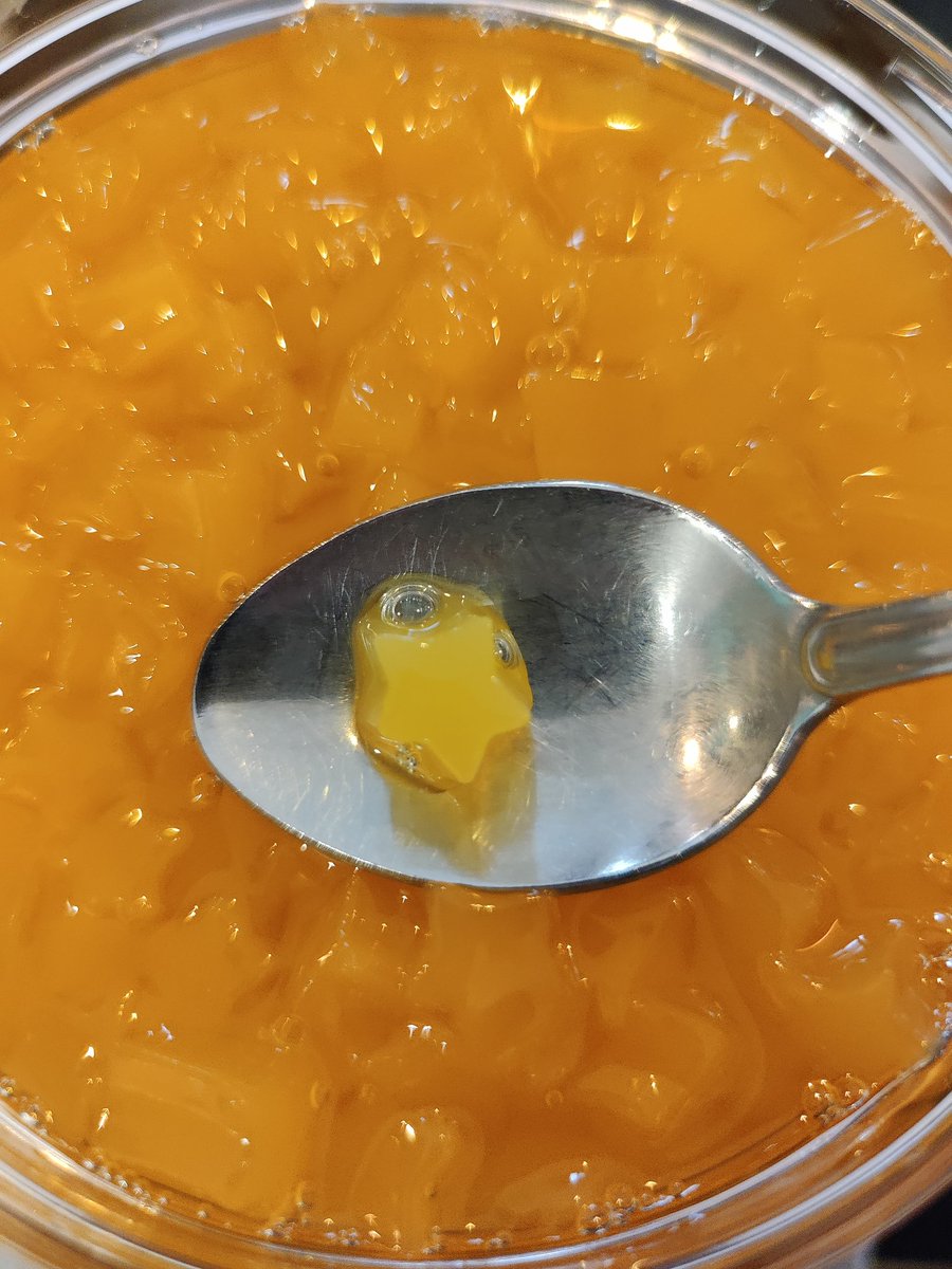 cloud9crepes's tweet photo. Hope everyone had a happy holidays and wishing everyone a happy new year! 

We are out of stock of the strawberry heart jelly but are currently trying out a mango star jelly!

Let us know how you like it and if we should make it a permanent add to our topping list! https://t.co/uOJehD2Z3F