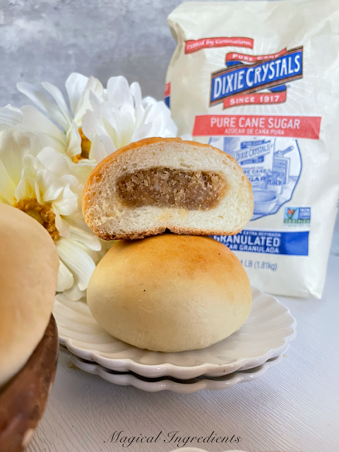 #Coconut #Pandesal is an #eggless version of Filipino soft and #sweetroll with a #delicious #coconutfilling that makes your day bright. #flavors #breakfast #snack #bread #breadbaker #sponsored @DixieCrystals #filipinocuisine #egglessbaking go.shr.lc/3jYfKGv