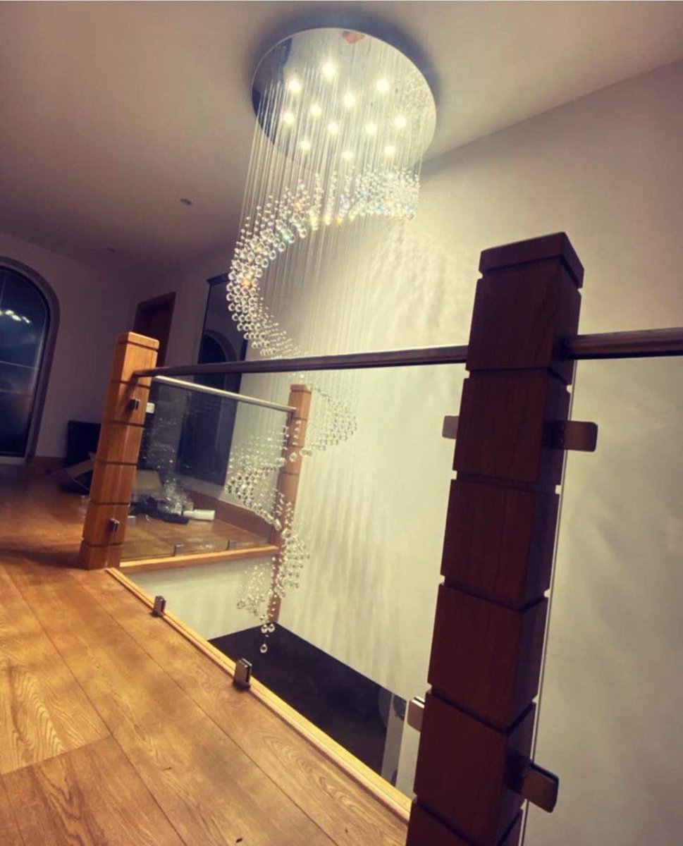 ExclusiveLight_'s tweet photo. Another Happy Customer 
This fitting is amazing 📸😍

2.6m drop 90cm plate other sizes available and different designs

#exclusive #lighting #interiordesign #lightingdesign #homedecor #led #architecture #interior #lights #lamp #home #interiors #ledlights #chandelier #light https://t.co/l9YcWaXHn3