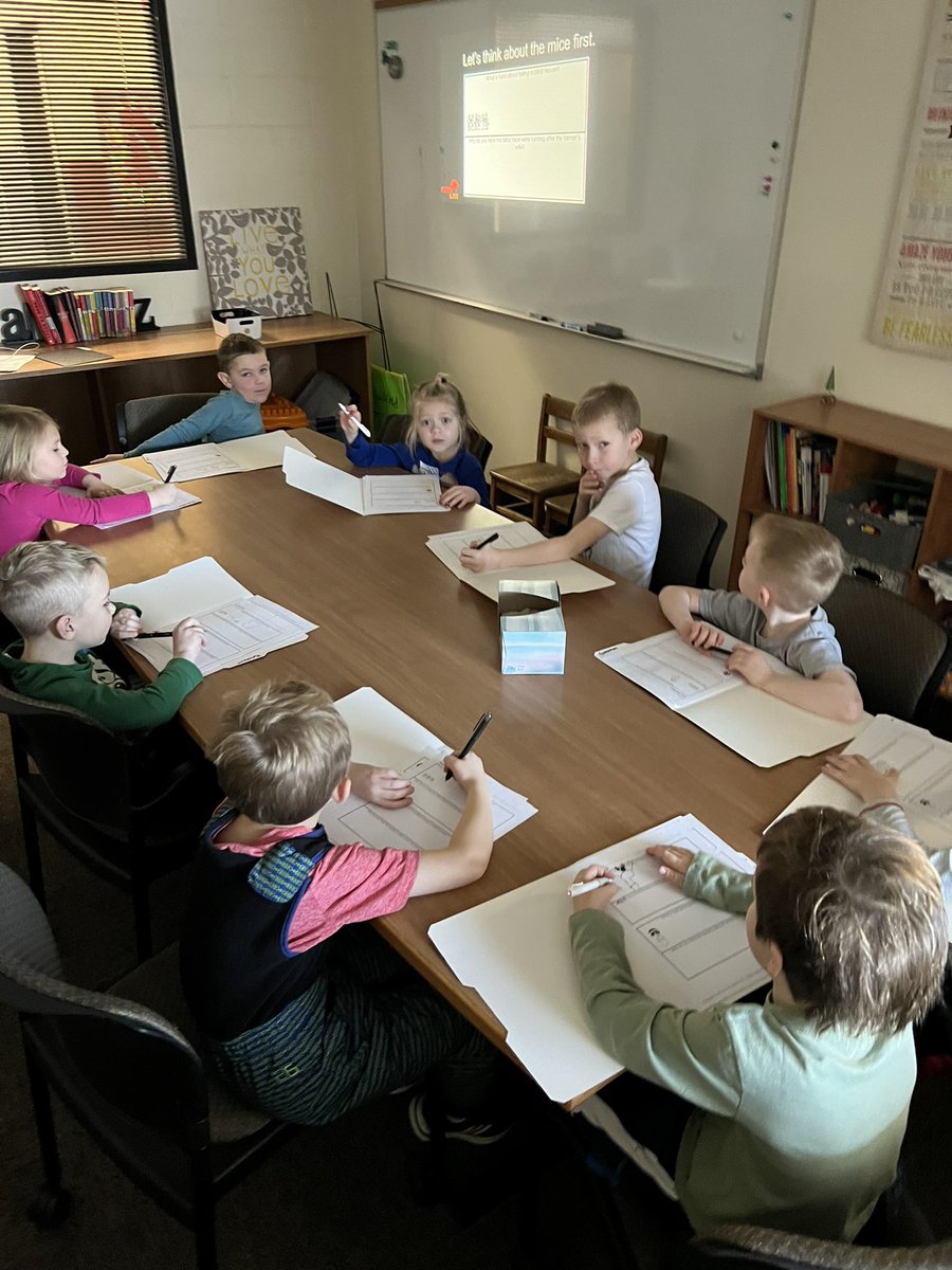 MissMartin_MV's tweet photo. Discovered ThinkLaw this week and these kindergarteners loved debating about the 3 blind mice! #ThinkLaw #Enrichment #FunFriday https://t.co/oyHCua2LhE
