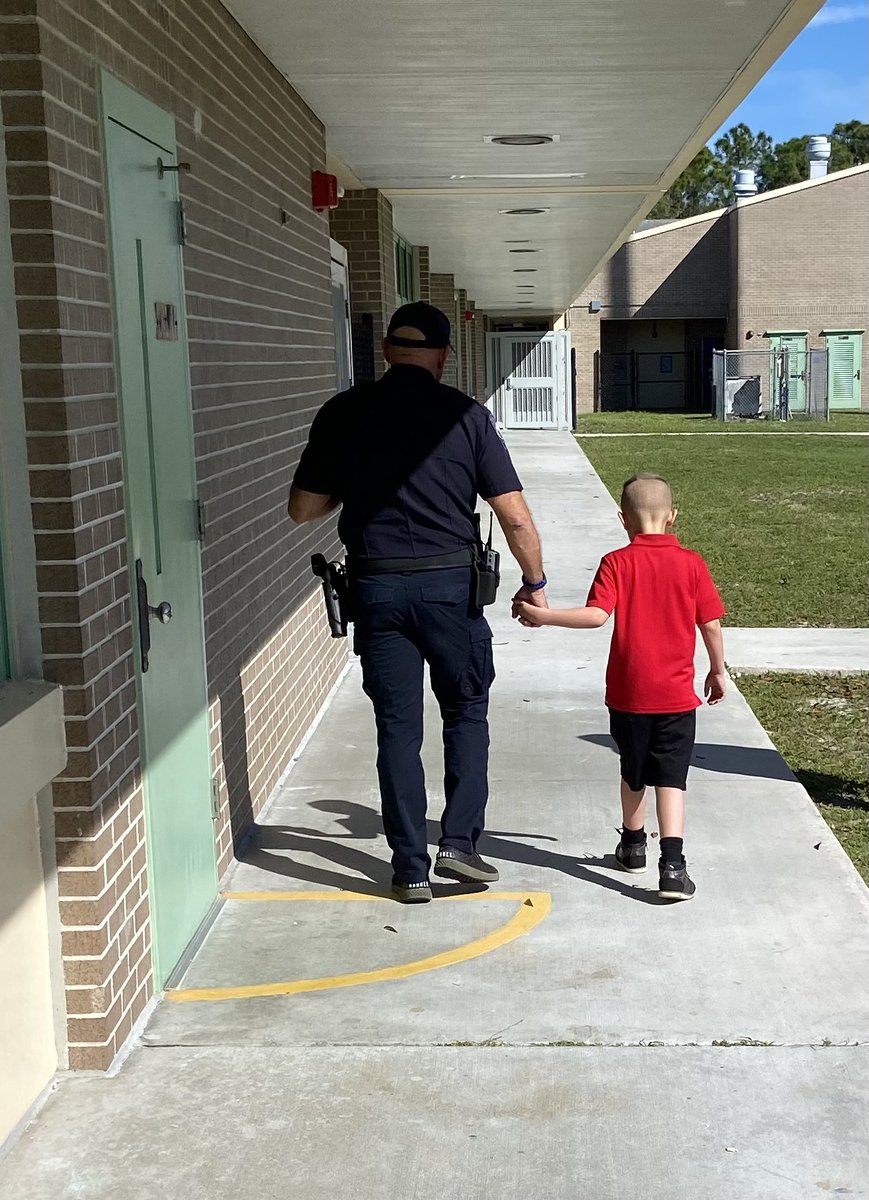 Acreage Pines tweet media