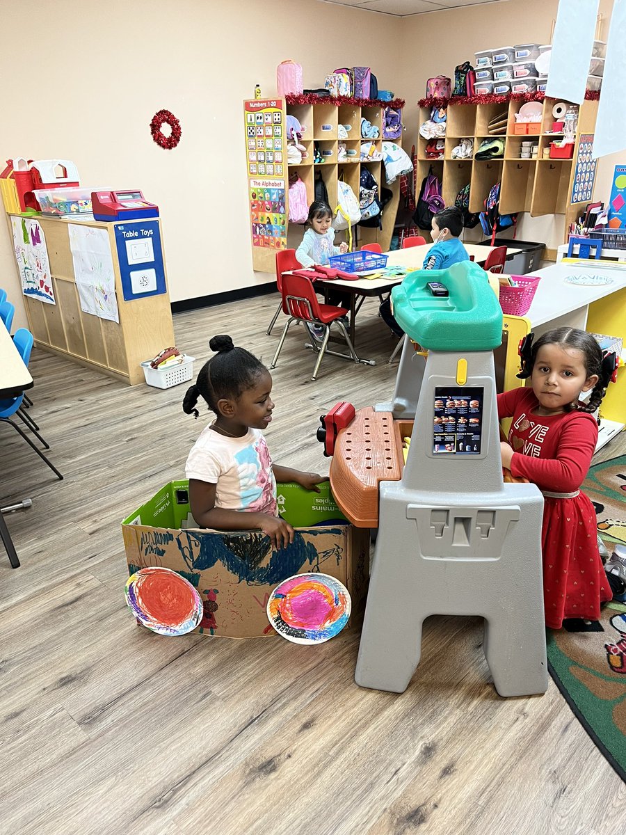 KidzlandPre's tweet photo. Happy New Year! As we wrap up restaurant theme we just wanted to share a few photos. 😀🎉❤️ We are excited for our next theme. @projectbefore1 https://t.co/AGxuhxzQyH