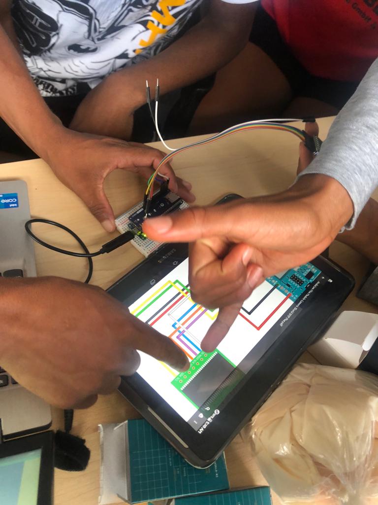 ImpactSchoolLS's tweet photo. We can't wait to share our students Summer Coding Bootcamp projects with you. Here they are working on launching a Cube Satellite (CubeSat). 
We are very proud of our students accomplishments.  
#CubeSatPrototype
#KidsWhoSTEM
#MoreThanRobots https://t.co/Eo77WN5jpk