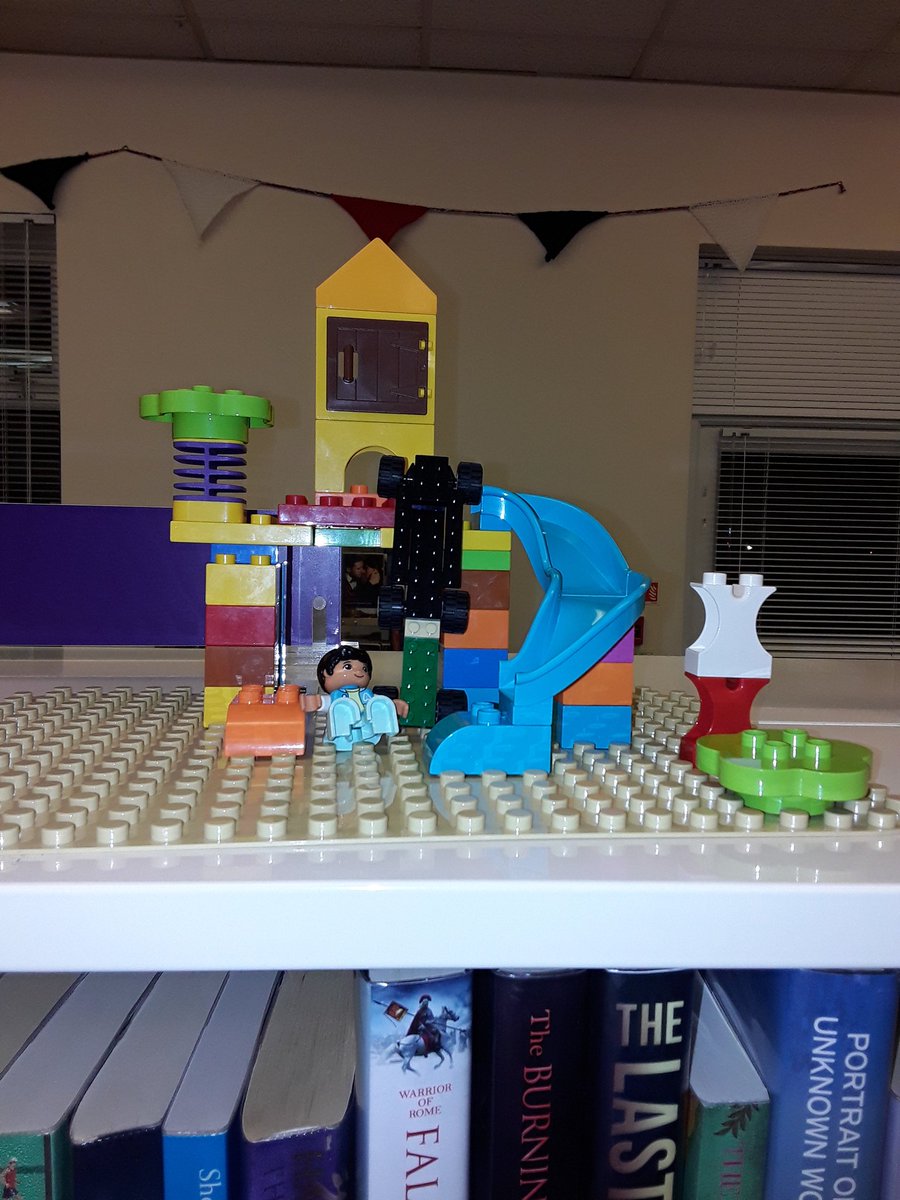 WFlibraries's tweet photo. More #Lego from #LegoClub at #StanleyLibrary #WFlibraries #LoveLego https://t.co/WU095Z4X8O