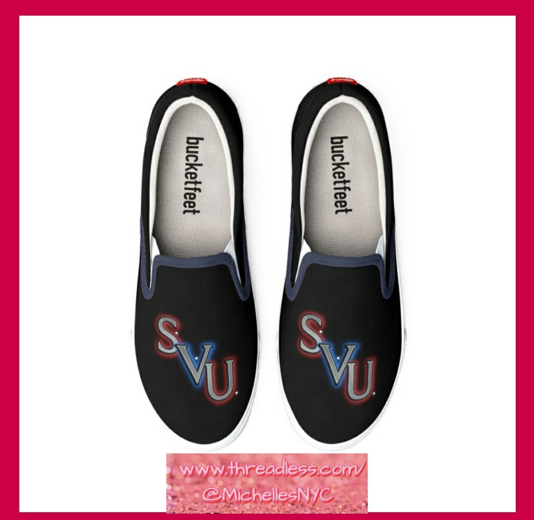 MichellesNYC's tweet photo. #SVU is back! And here's my latest #ShoeDesign 👟👟
👮♀️🚨#SVUedition🚨👮♂️
https://t.co/7IXFO73O2V
================
#Slipons #casualshoes
#eoforever #bensler
#svushoes #svugift
#teamoliviabenson
#TeamStabler #SVUfannyc
#looc #svufan #svumemes #threadless #fanmade #customsneakers https://t.co/hhXjsD1TiA