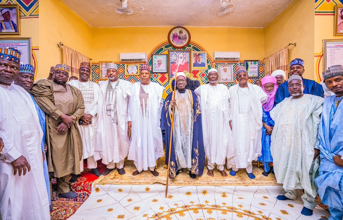 officialSKSM's tweet photo. Sen. @KashimSM paid homage to the Emir of Gumel, HRH Alh Ahmad Muhammad Sani II CON in his Palace in Gumel, Jigawa State where he also joined in the Jumma’a congregation prayer earlier today. https://t.co/1bdZxSAtJ3