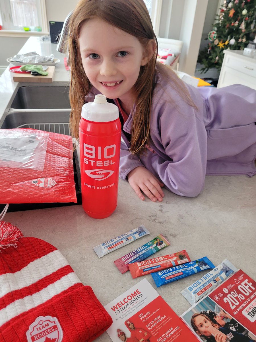 J_Westall's tweet photo. Thanks @BioSteelSports and #getdrafted #teamrogers @Rogers @NHL

This swag is awesome! https://t.co/puK9lDYaB9